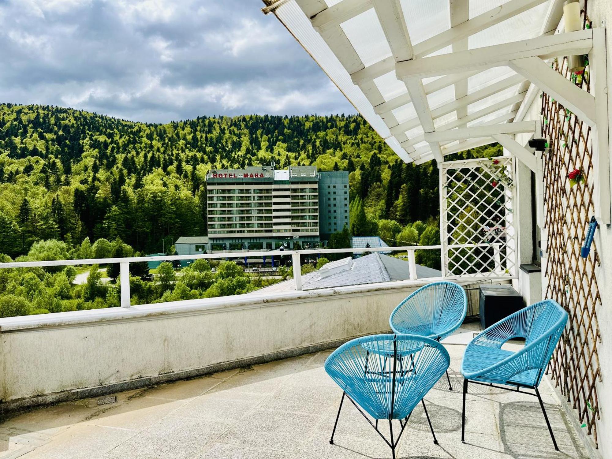 Sky Is The Limit Apartment Sinaia Exterior foto